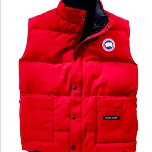 CANADA GOOSE VEST- SIZE SMALL